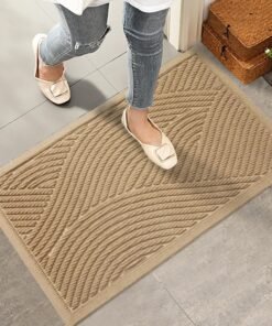Sturdy Beige Front Door Mat: Absorbent, Stain Resistant